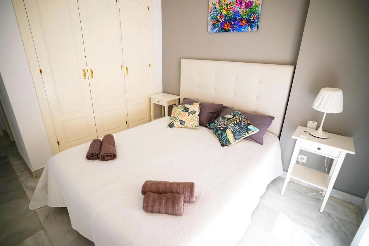 Sunrise Apartment With Sea View Marbella İspanya