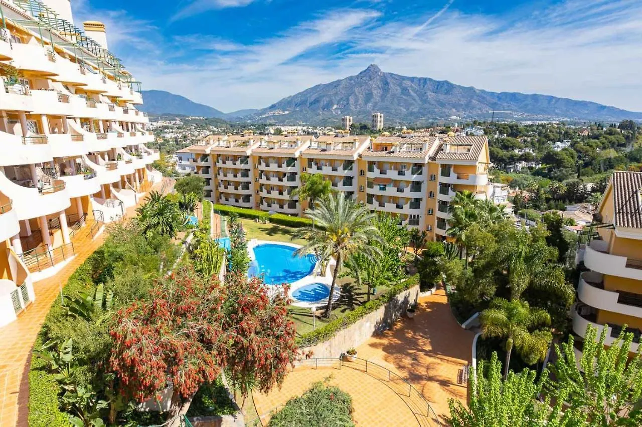 Sunrise Apartment With Sea View Marbella