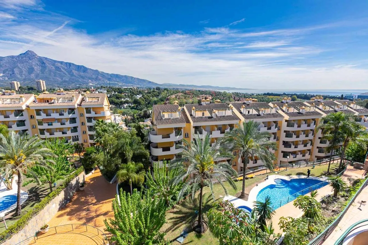 Sunrise Apartment With Sea View Marbella Spain